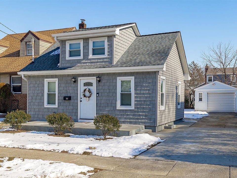 1st image of 321 Fenimore Avenue