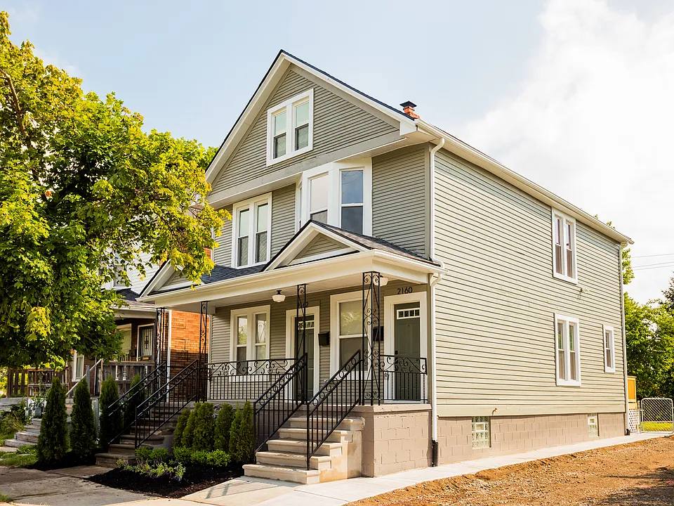 2160 Holcomb St #2