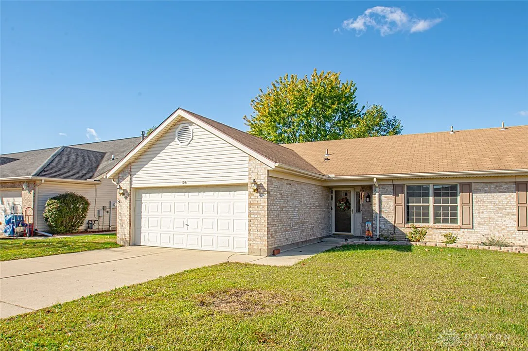 106 Warner Dr photo 1