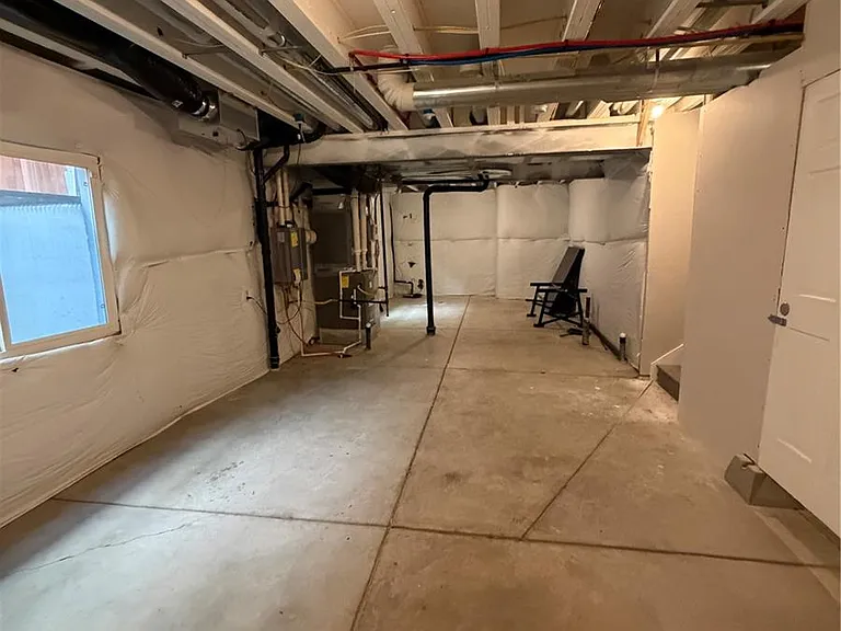 21250 E Princeton Pl — Photo 32