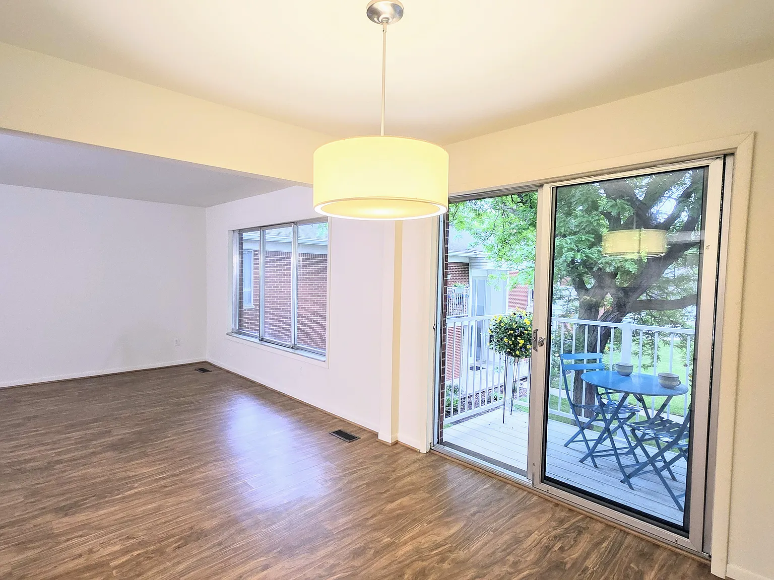 16810 Edloytom Way — Photo 2