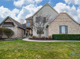30094 Waterford Dr, Perrysburg, OH