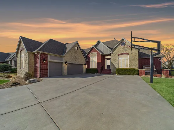 7972 E Caribou Pl, Wichita, KS 67226