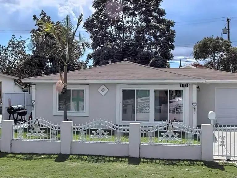 8128 Puritan St — Photo 24