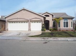 5916 W Acacia Ave, Fresno, CA