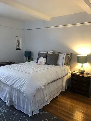 Rented by Grand Group Realty | media 22