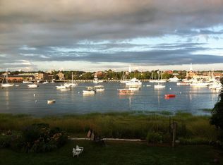 28 1st St UNIT 1, Salisbury, MA 01952