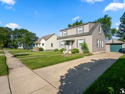 854 Woodville Ave, Monroe, MI, 48161