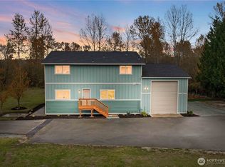 907 Orting Kapowsin Highway E, Orting, WA