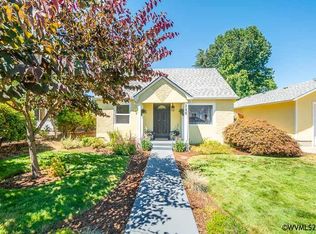 320 SW 6th Ave, Canby, OR 97013