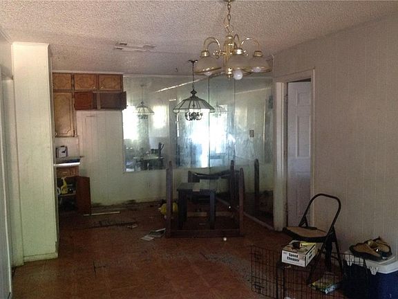 2nd image of 3712 S Hughes Ave