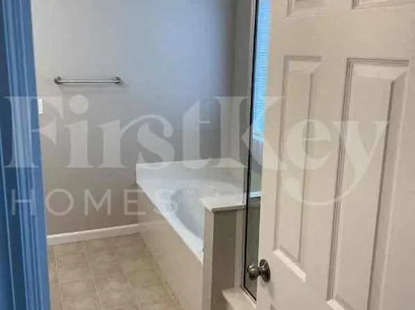 124 Brookfield Blvd, Wentzville, MO 63385