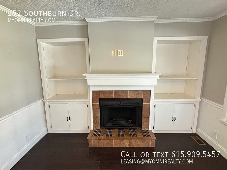 252 Southburn Dr. — Photo 2