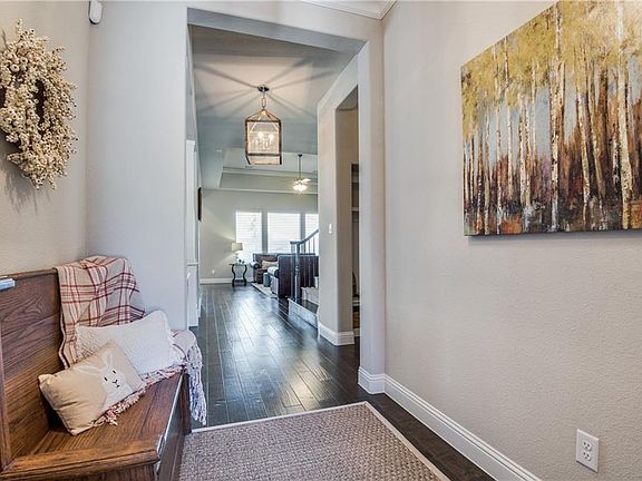 5th image of 2617 Oak Blossom Dr