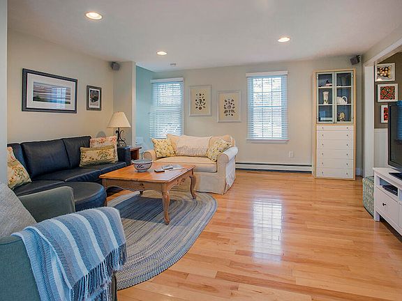 5th image of 114 Long Pond Road