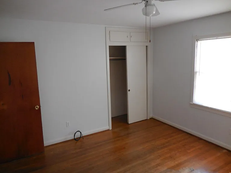 2218 W Jackson St — Photo 6