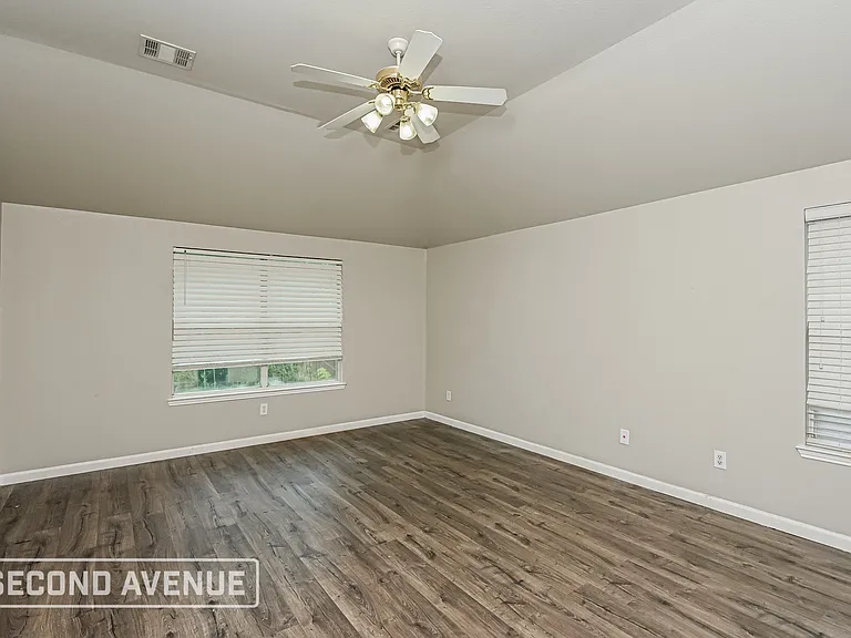 5313 Hayloft Ct — Photo 11