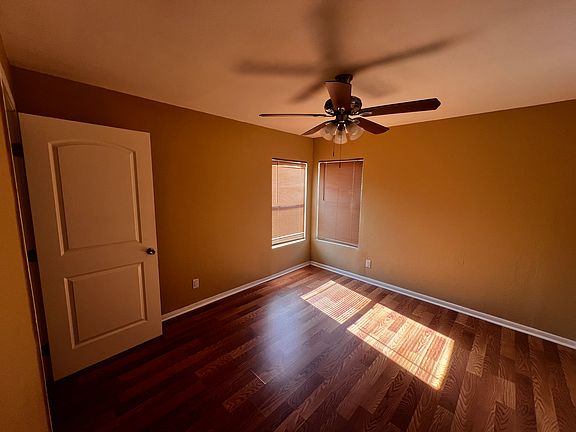 5th image of 946 Lum Ave