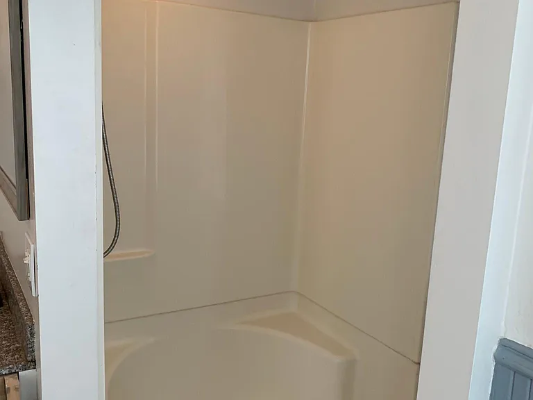 6348 Memorial Rd #1 — Photo 22