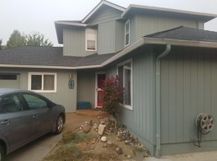 161 Peggy Ln, Talent, OR 97540