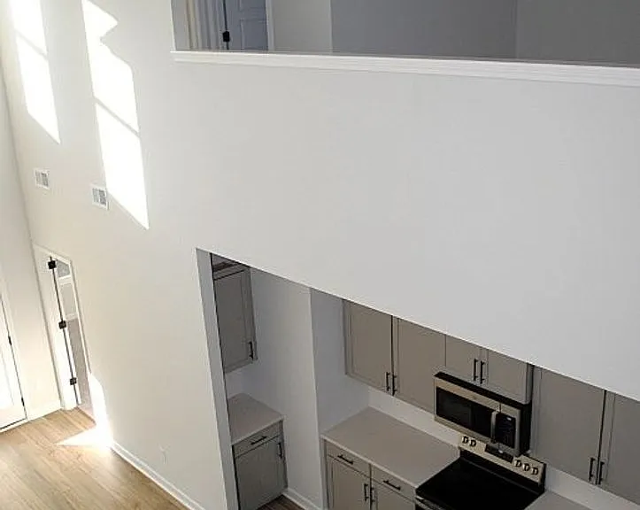 408 Ireland Way — Photo 7