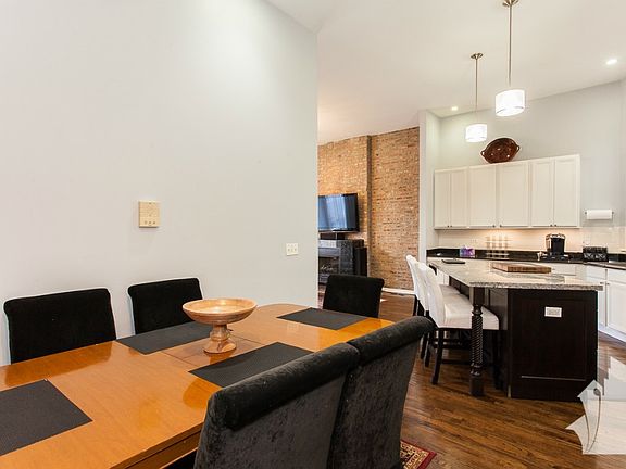 4th image of 2113 W Washington Blvd #878401