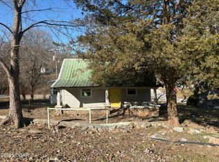 703 Osage St, Seneca, MO 64865