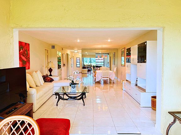 5th image of 8410 CASA DEL LAGO #20E