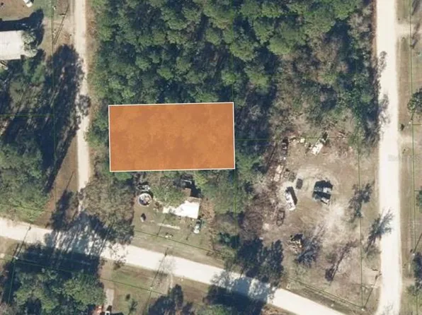 102 Cobia Dr #2, Palatka, FL 32177