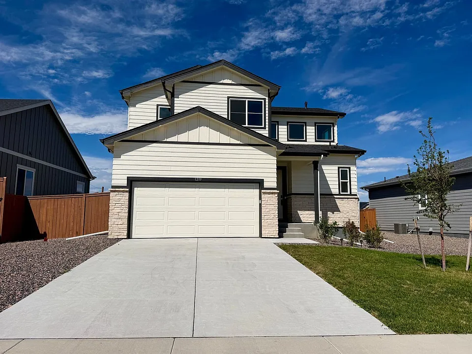 1219 105th Avenue Ct
