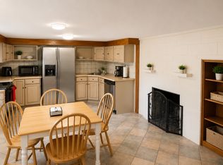 24 Bencliffe Cir #G, Auburndale, MA 02466
