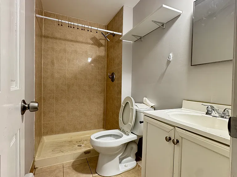 15 Newberry Ave #BASEMENT — Photo 6