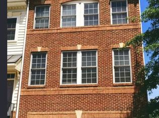 9669 Potters Hill Cir, Lorton, VA 22079