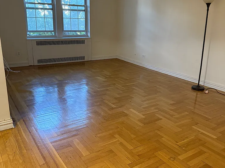 34 Clinton Pl #5C — Photo 11