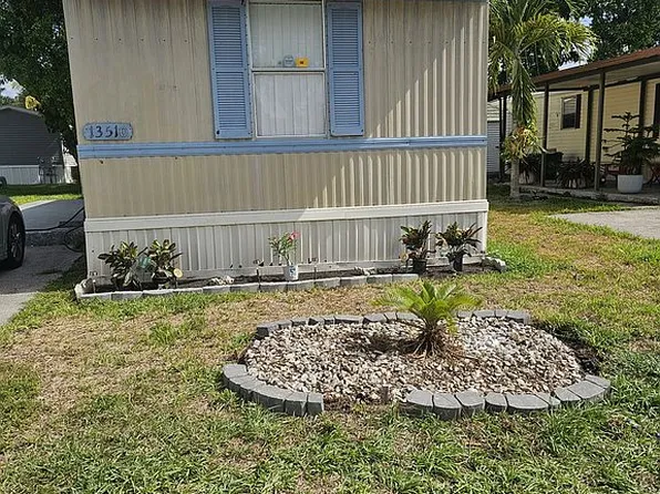 13510 SW 6th St, Davie, FL 33325