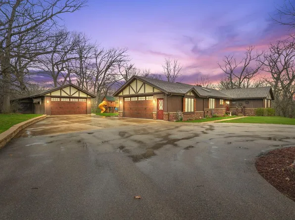 5000 Crystal LANE, Sturtevant, WI 53177