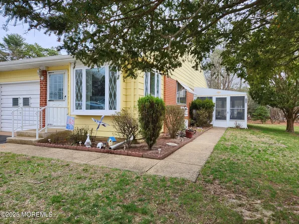 3-B Molly Pitcher Court, Whiting, NJ 08759