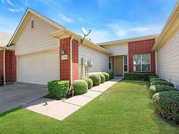 2nd image of 2365 San Jacinto Dr