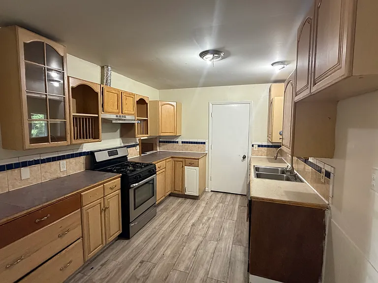 3613 S 116th East Ave — Photo 10