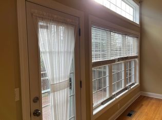 11 Harlow Dr, Newington, CT 06111