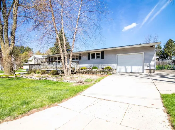 420 Irving STREET, Horicon, WI 53032