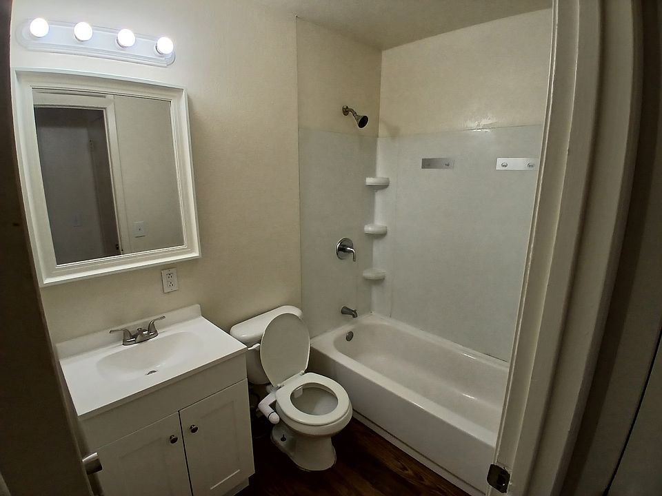 1st image of 3004 McGaha Ave