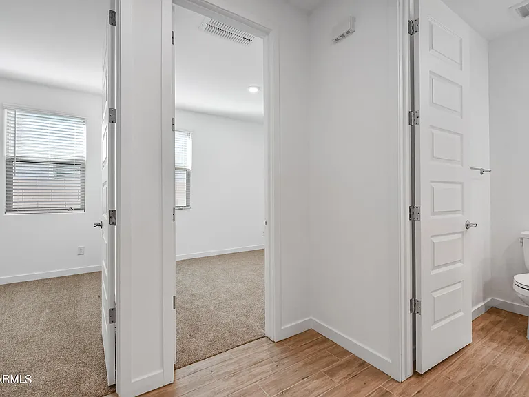 12617 W Kaler Dr — Photo 22