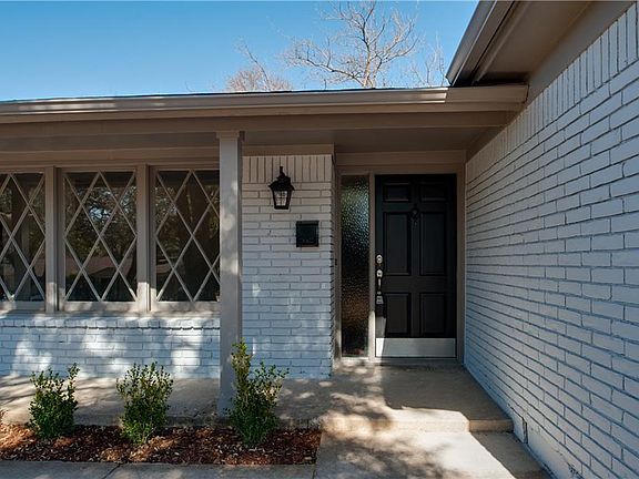 3rd image of 3924 Wosley Dr