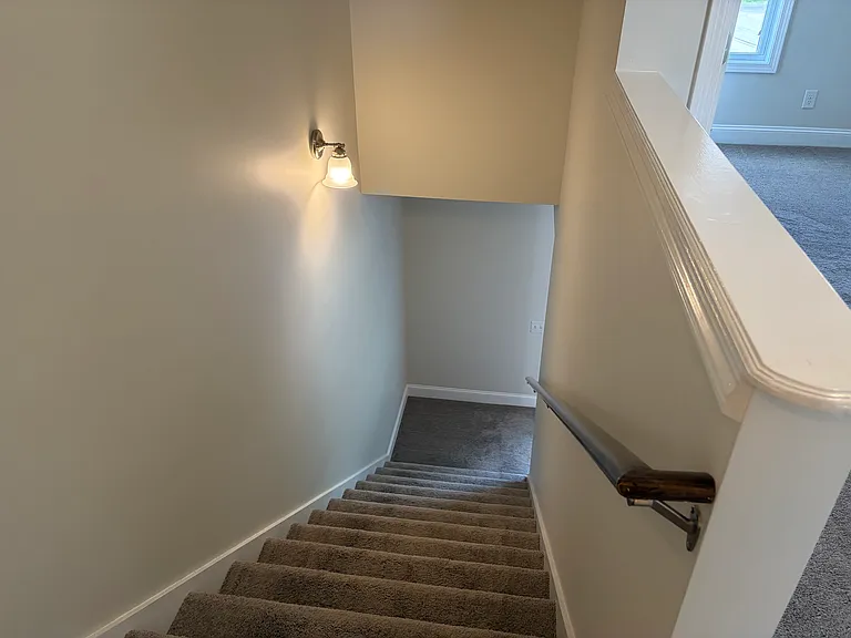 416 Hughes St #A — Photo 9