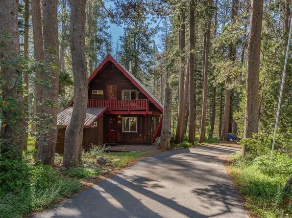 50881 Conifer Dr, Soda Springs, CA 95728