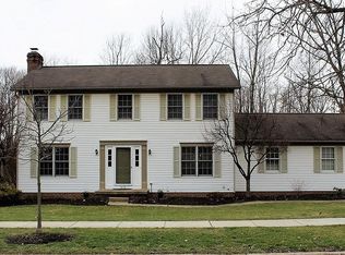 812 Nautilus Trl, Aurora, OH 44202