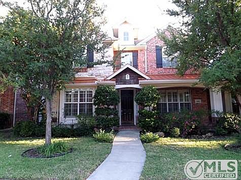 1st image of 2035 Londonderry Dr