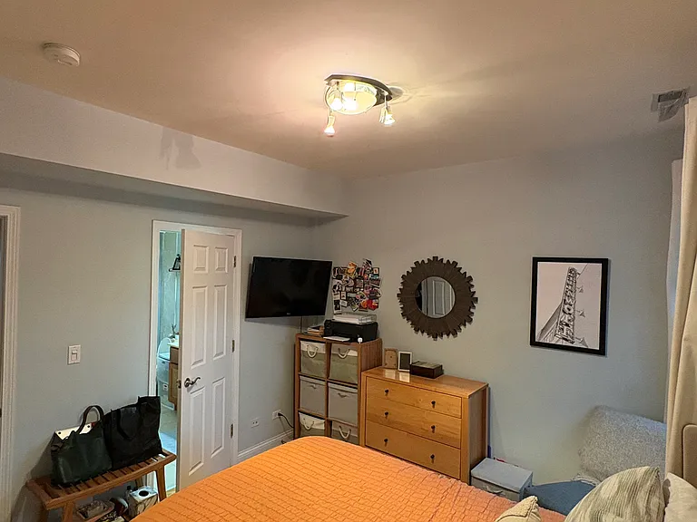 2836 N Dawson Ave #2W — Photo 13