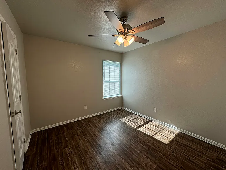 12166 Kay Cir — Photo 5